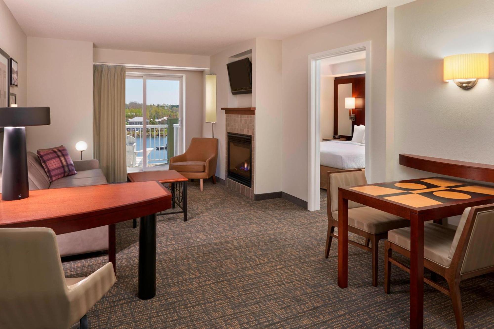 Residence Inn By Marriott Gravenhurst Muskoka Wharf Eksteriør billede