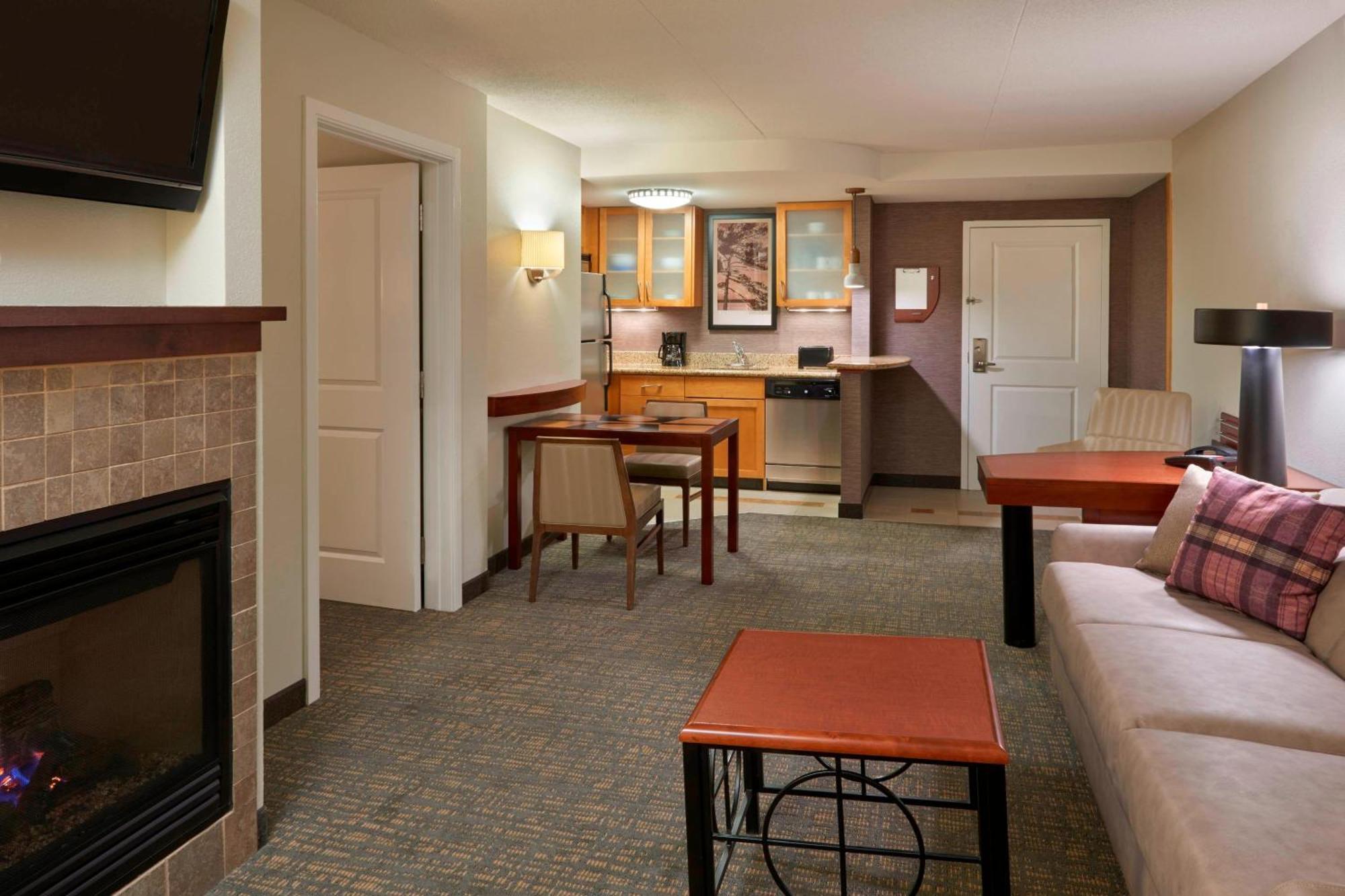 Residence Inn By Marriott Gravenhurst Muskoka Wharf Eksteriør billede
