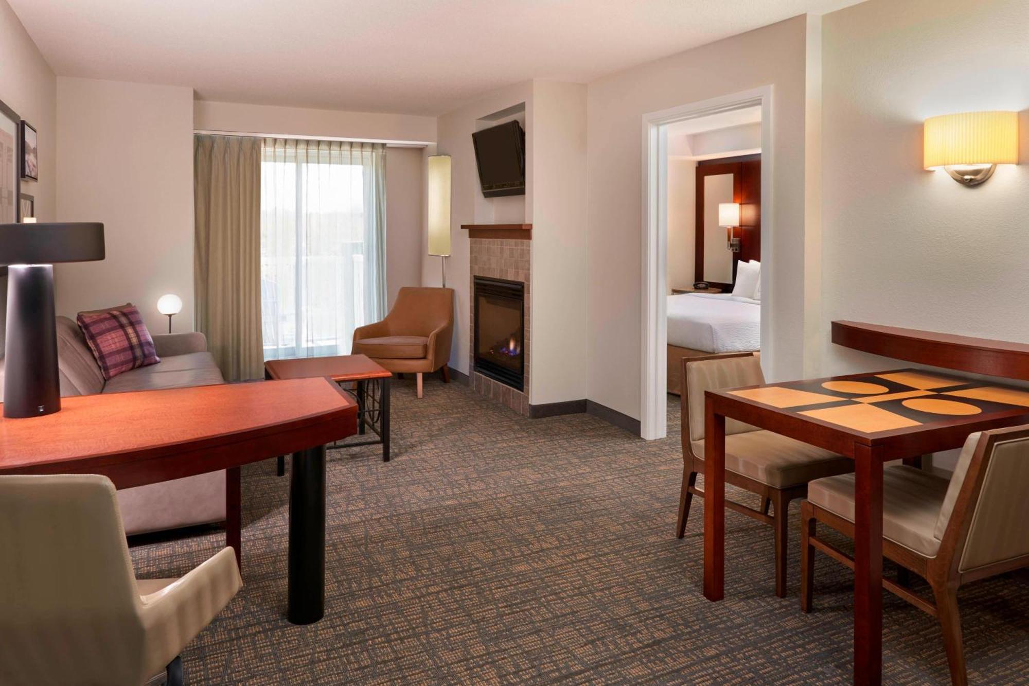 Residence Inn By Marriott Gravenhurst Muskoka Wharf Eksteriør billede